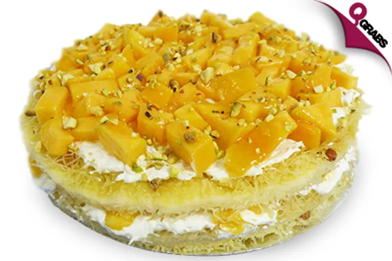 From QR40 Enjoy Delicious Desserts, Sandwiches OR a Bouquet of Fresh Fruits! (Up to QR450 Value)